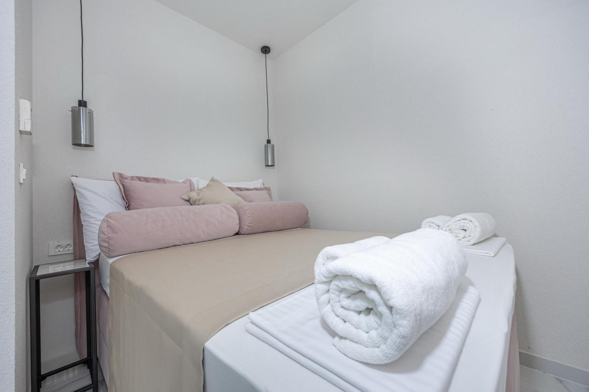 Villa Vita Luxury Apartments Crikvenica Eksteriør billede