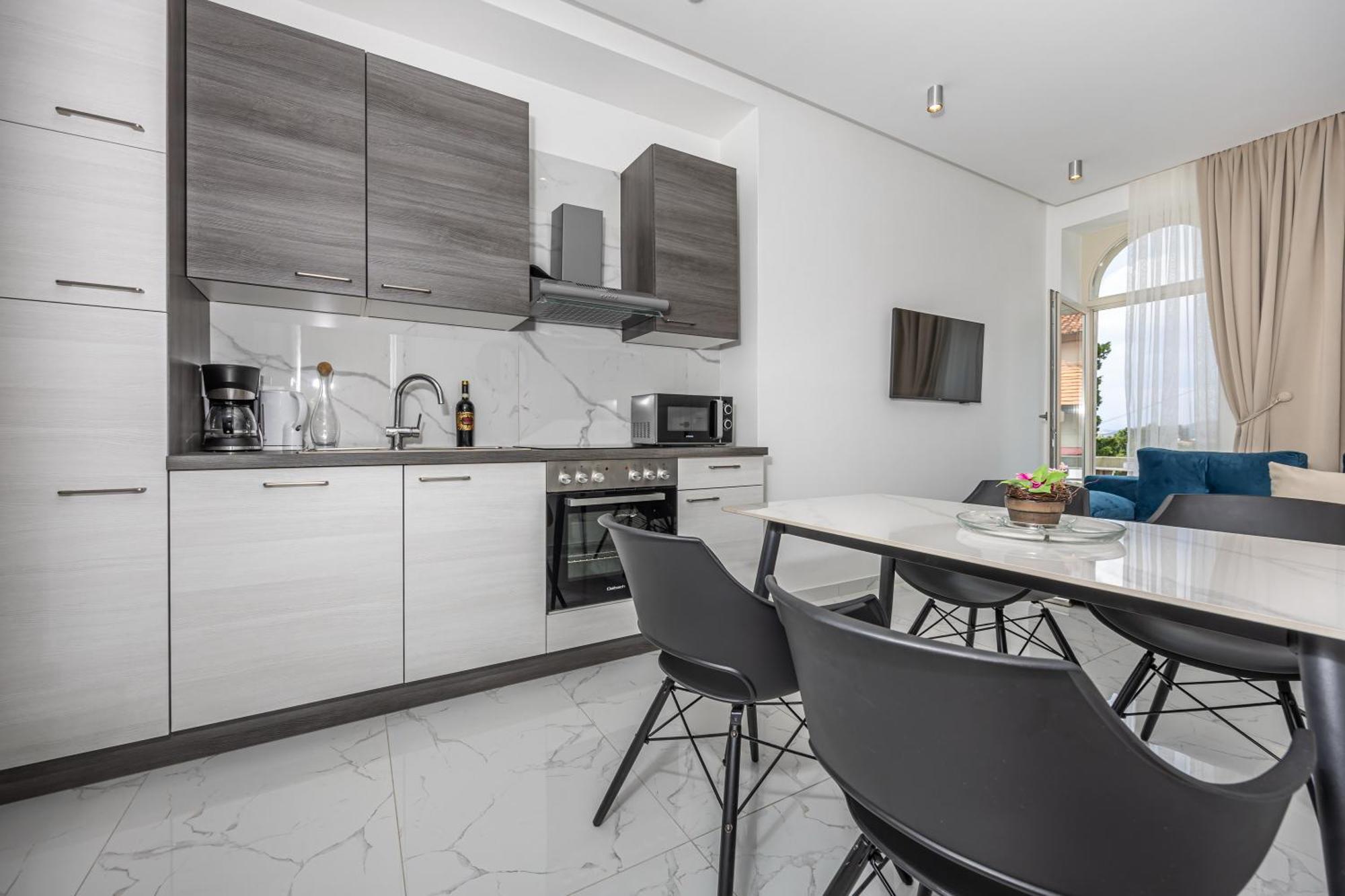 Villa Vita Luxury Apartments Crikvenica Eksteriør billede