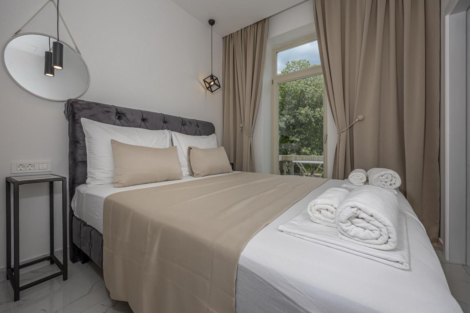 Villa Vita Luxury Apartments Crikvenica Eksteriør billede