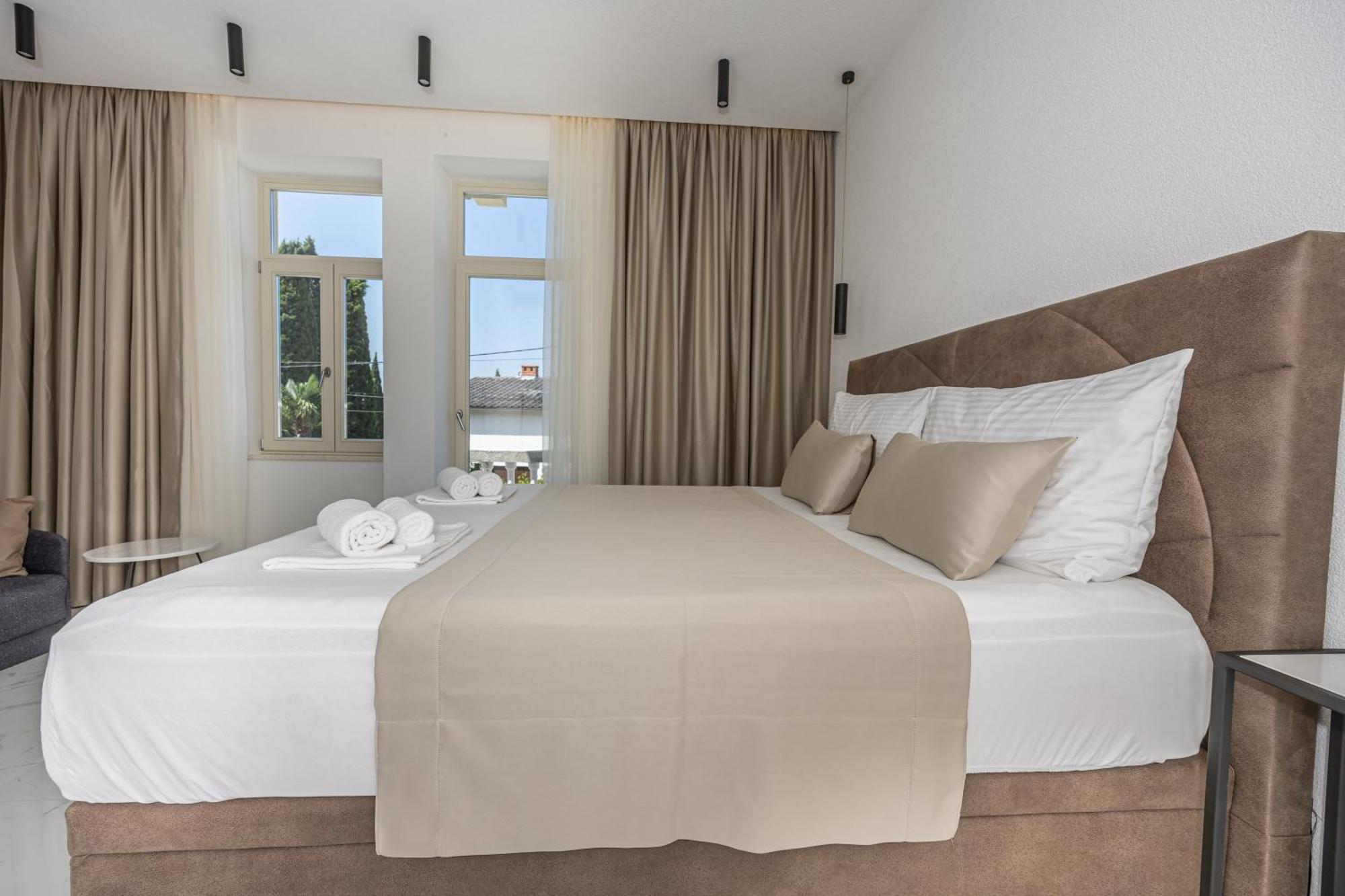 Villa Vita Luxury Apartments Crikvenica Eksteriør billede