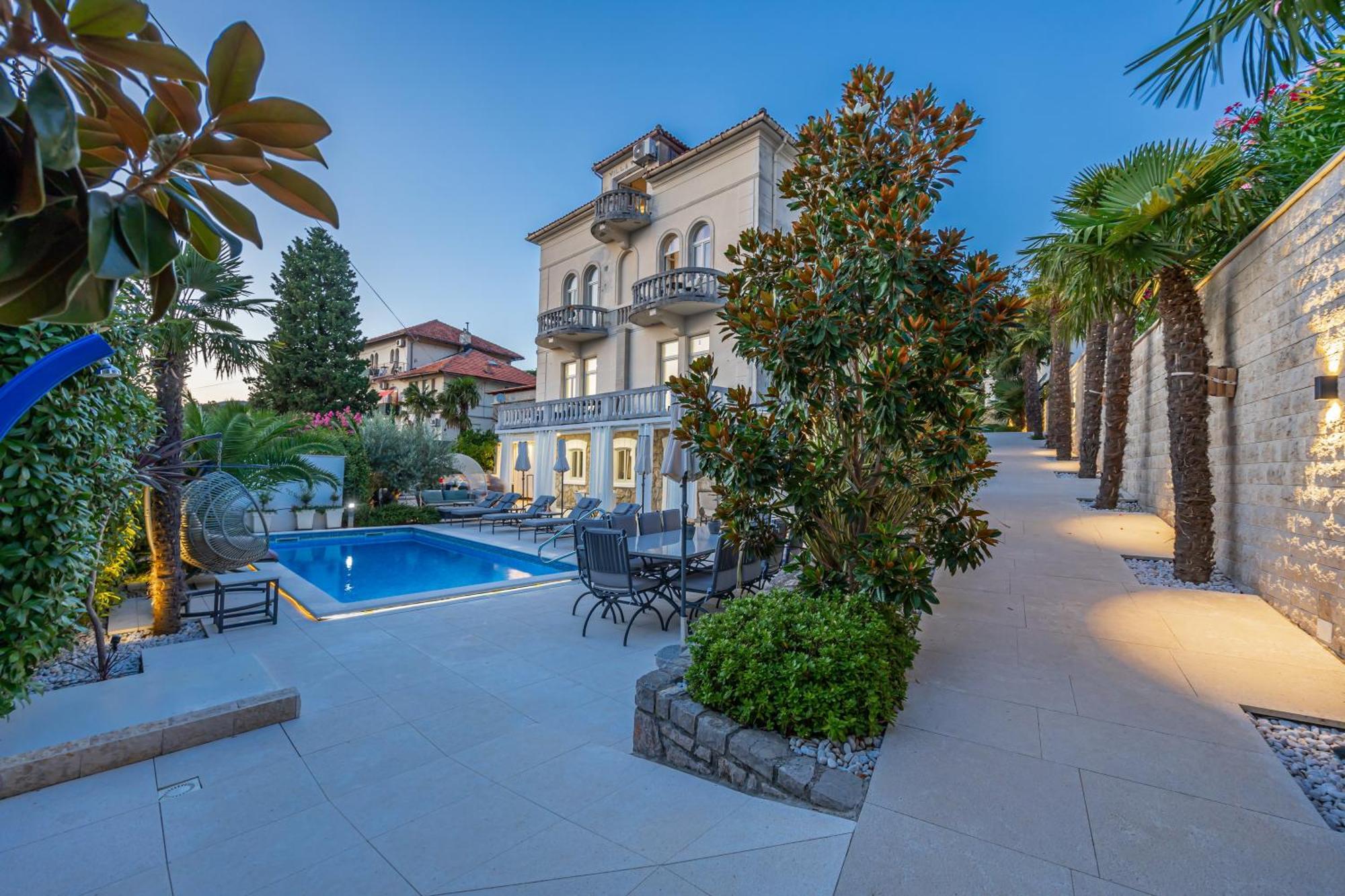 Villa Vita Luxury Apartments Crikvenica Eksteriør billede