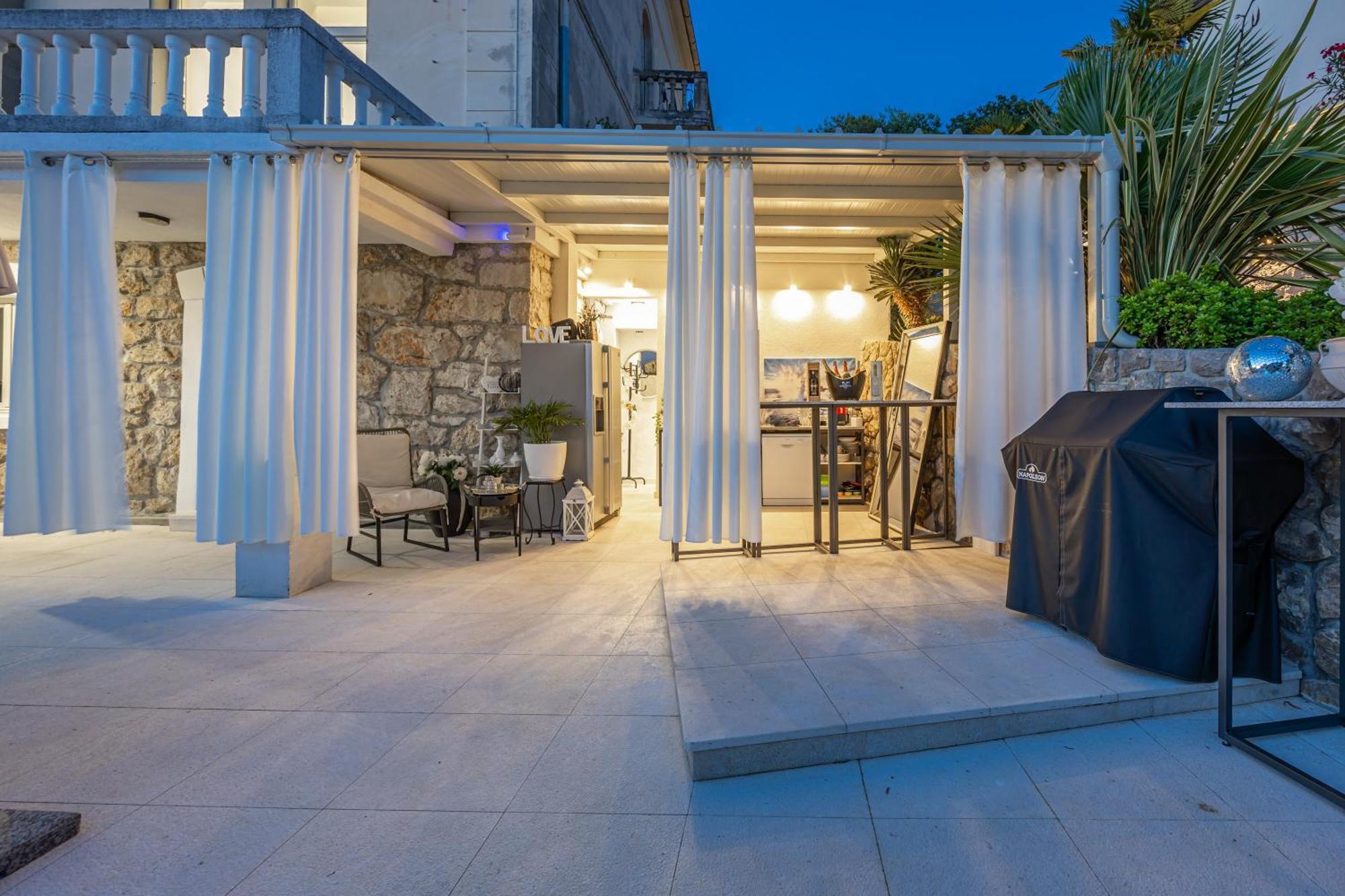 Villa Vita Luxury Apartments Crikvenica Eksteriør billede
