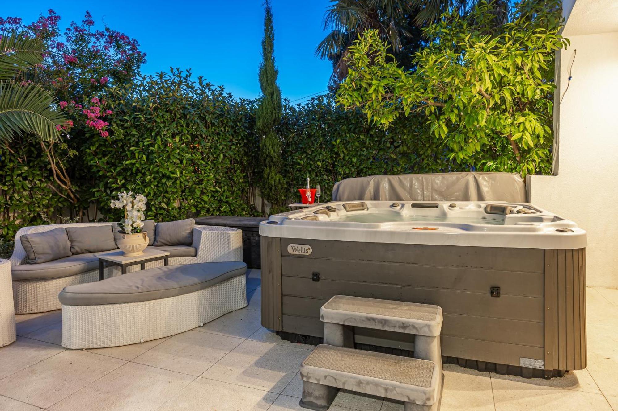 Villa Vita Luxury Apartments Crikvenica Eksteriør billede